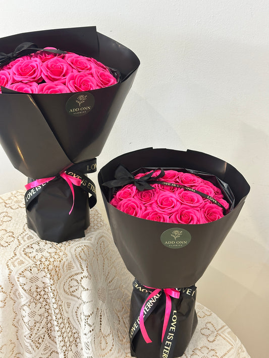 Hot Pink Luxe Bloom · 炙爱粉玫瑰香皂花