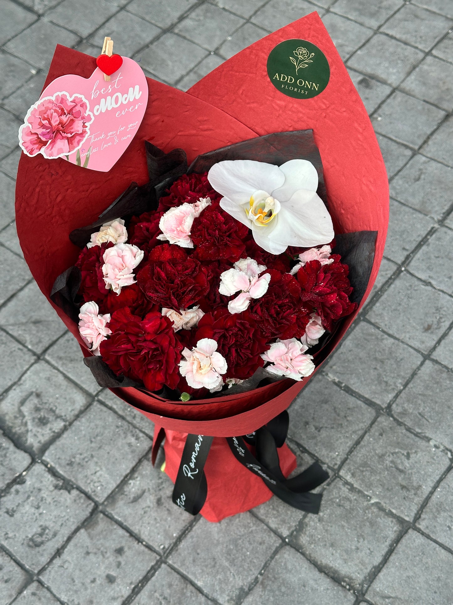 Crimson Love (23 Stems) · 深情23朵
