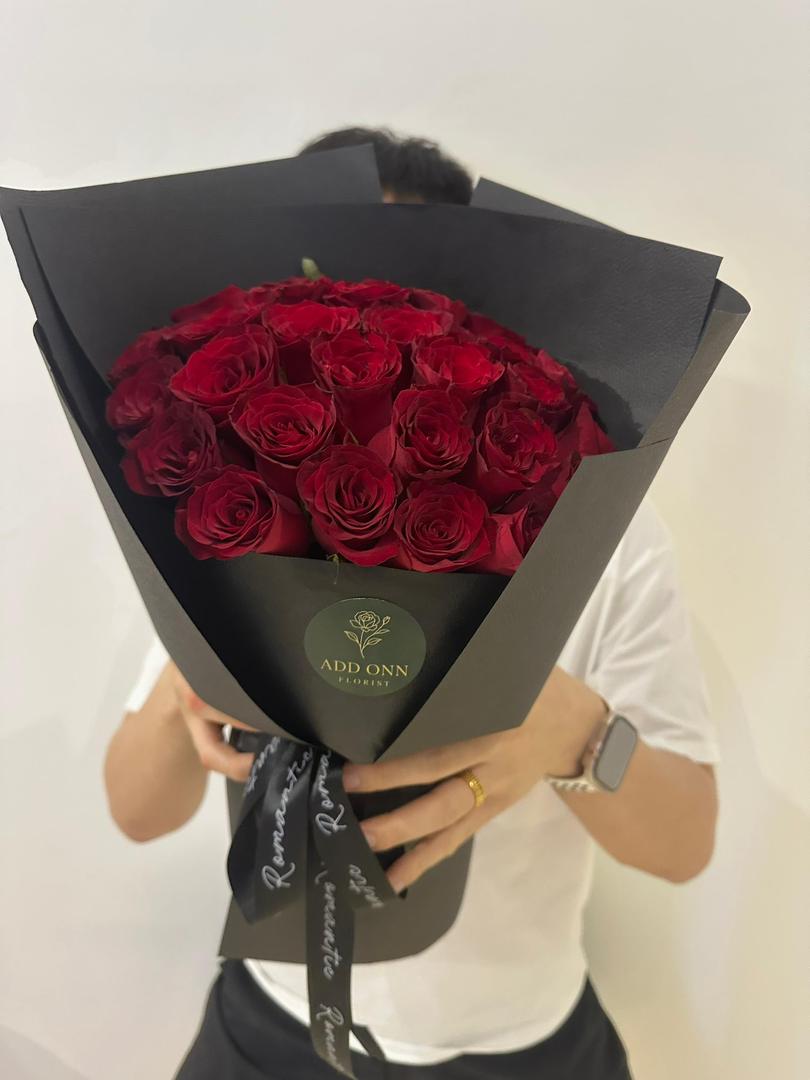 Velvet Passion · 红影热恋