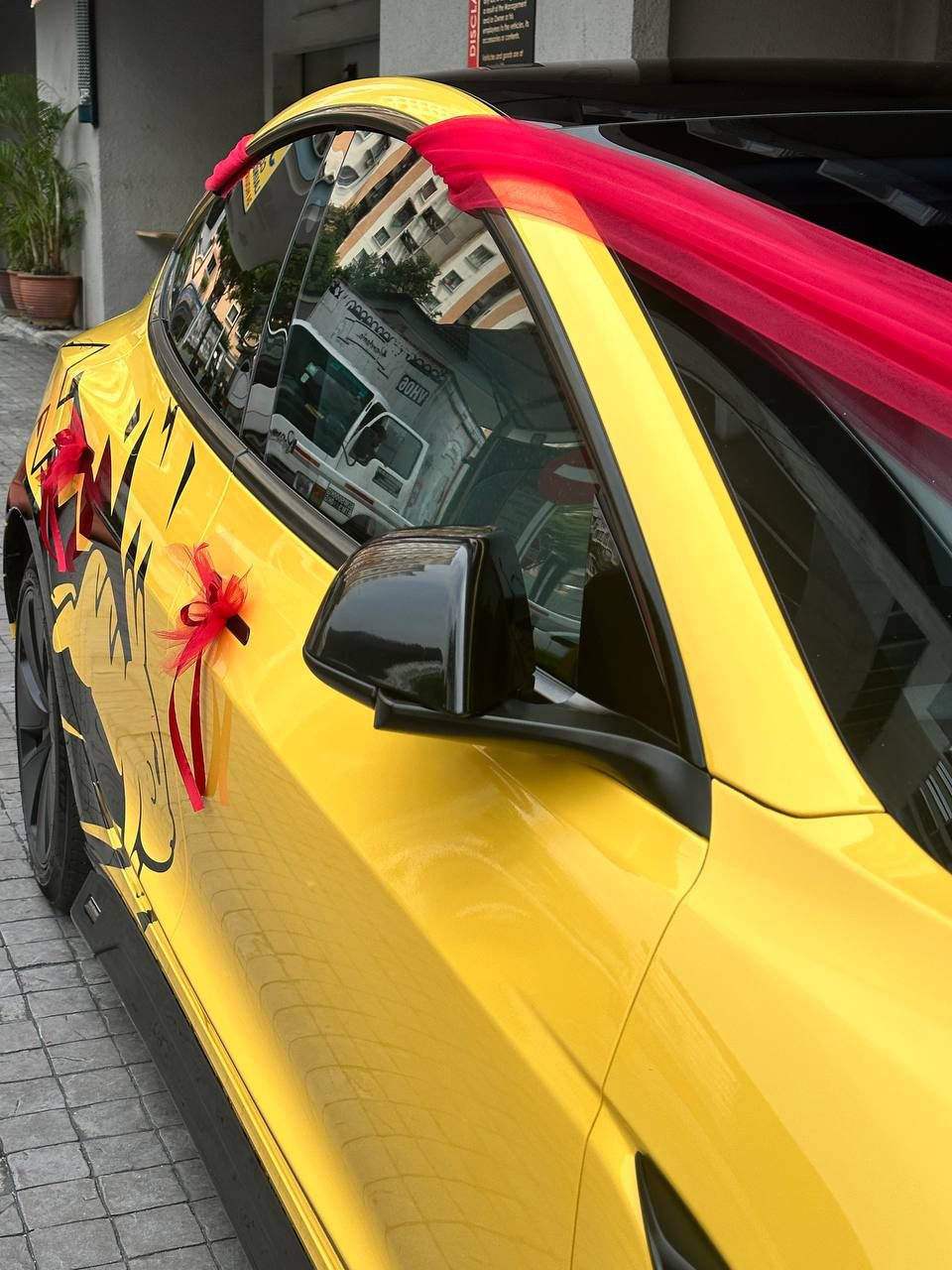 仿真花新娘车装饰 • Artificial Flower Bridal Car Decoration