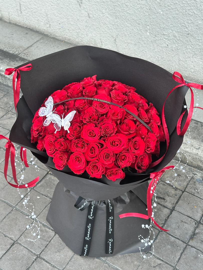 Eternal Scarlet 60 · 60朵挚爱红玫瑰花束