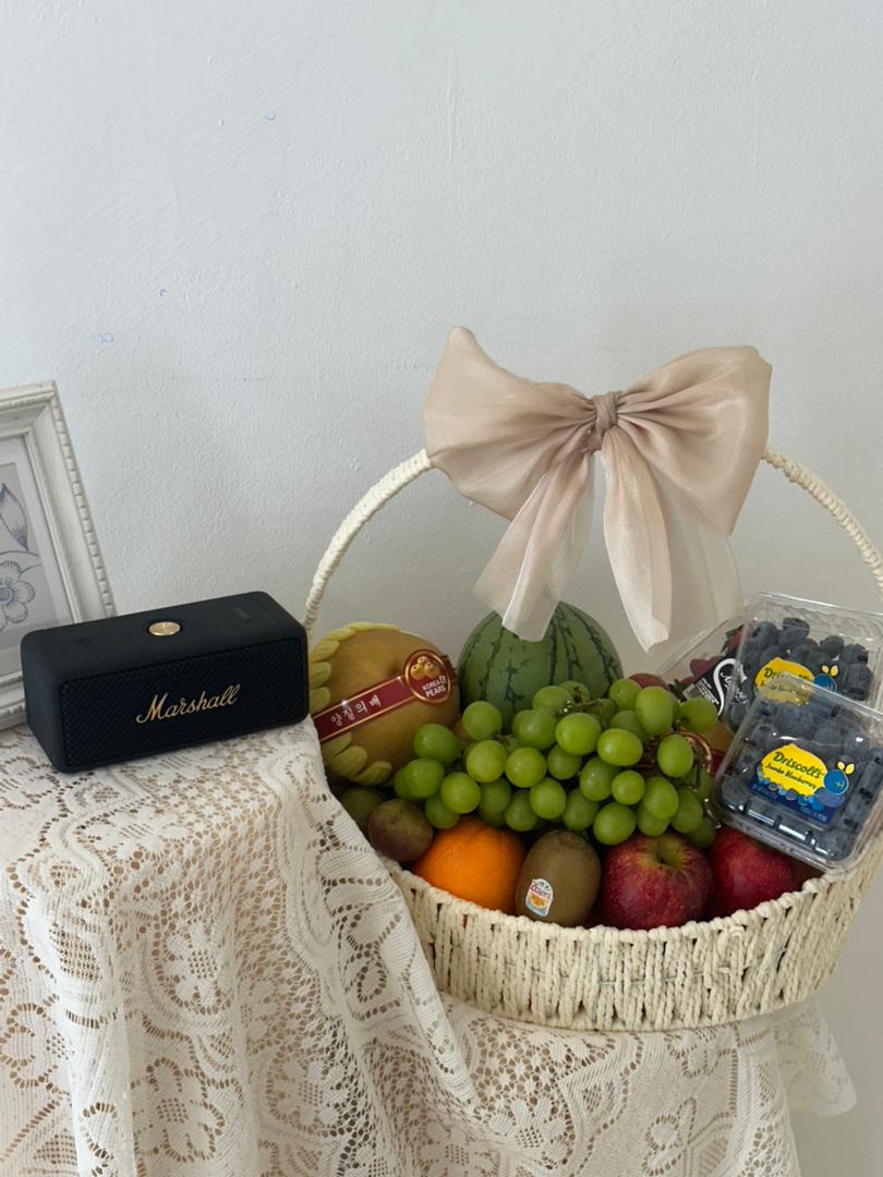 Natural Harvest Basket · 自然臻选鲜果礼篮