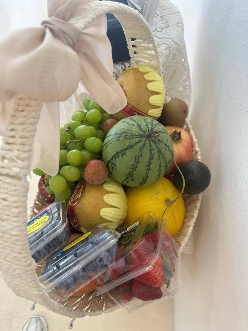 Natural Harvest Basket · 自然臻选鲜果礼篮