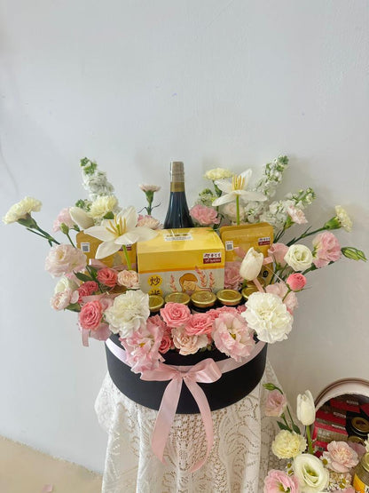 Postpartum Nourishment Gift Box · 月子滋补花艺礼盒