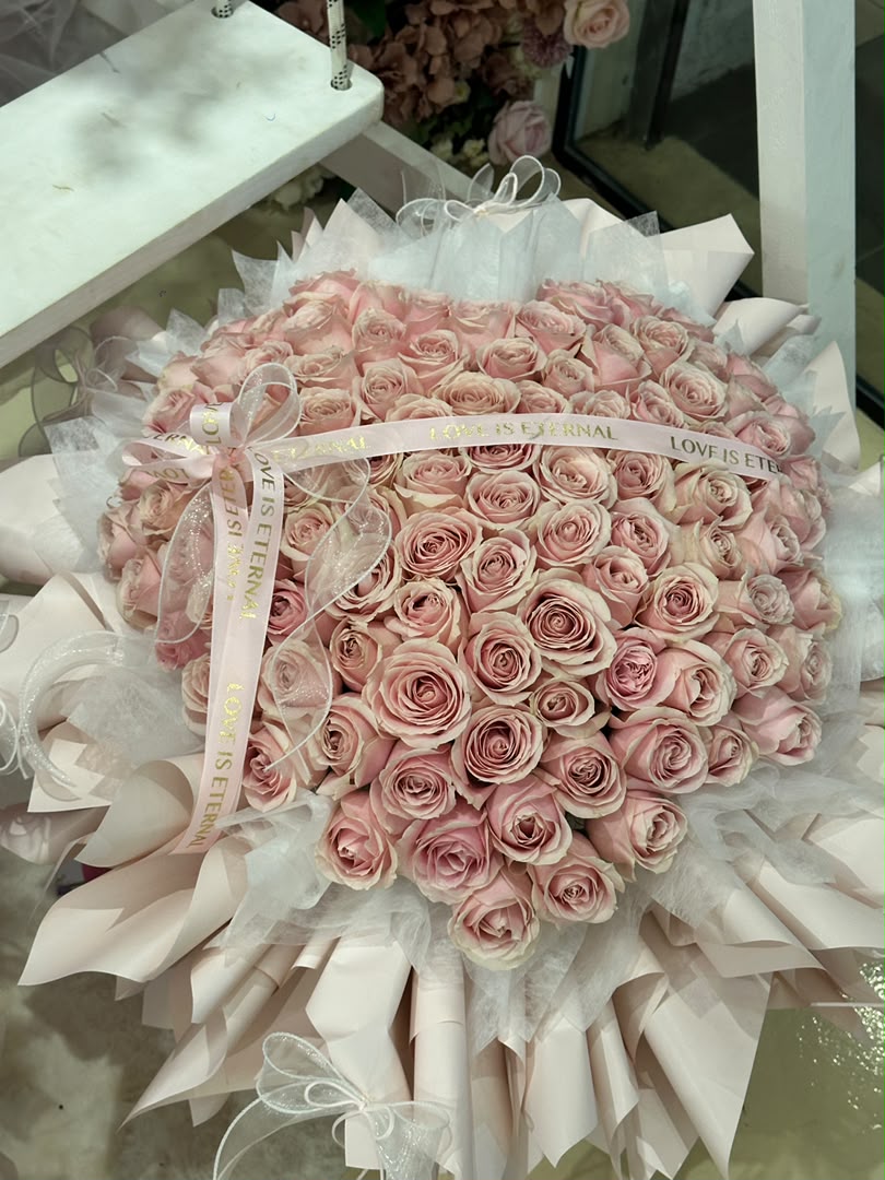 Rosé Infinity · 永恒粉玫花束