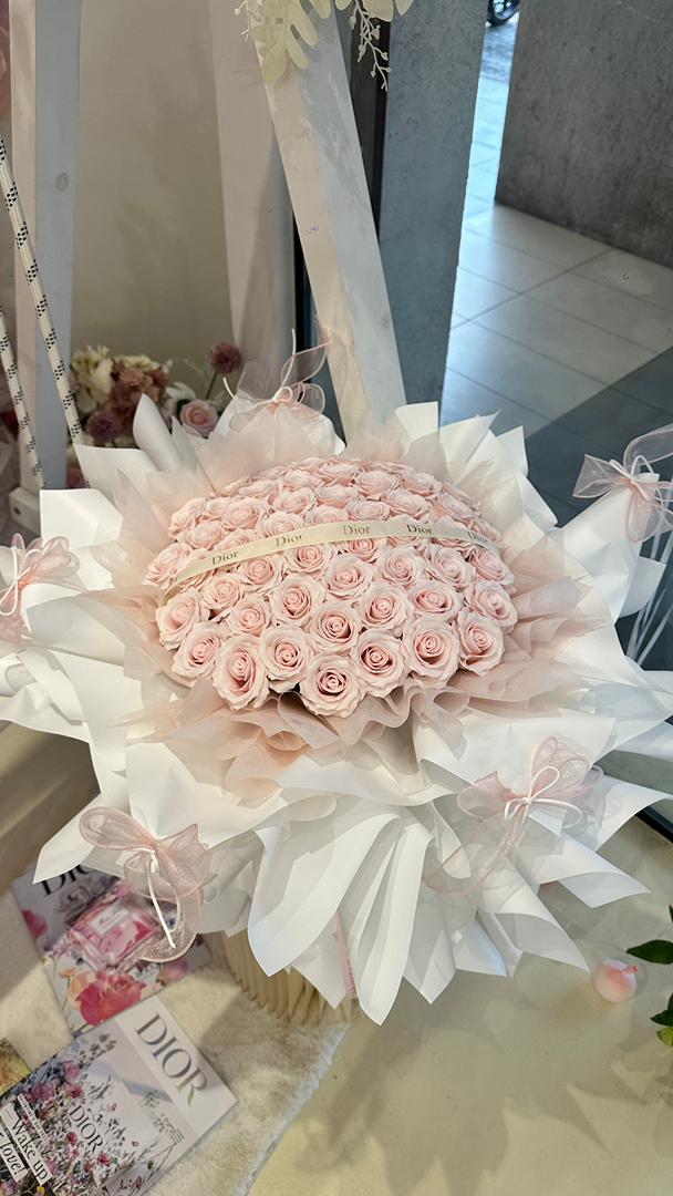 Blush Rosé Dome · 粉雾玫瑰穹顶香皂花束