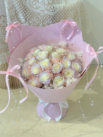 Blushing Love Bouquet｜粉雾之爱花束
