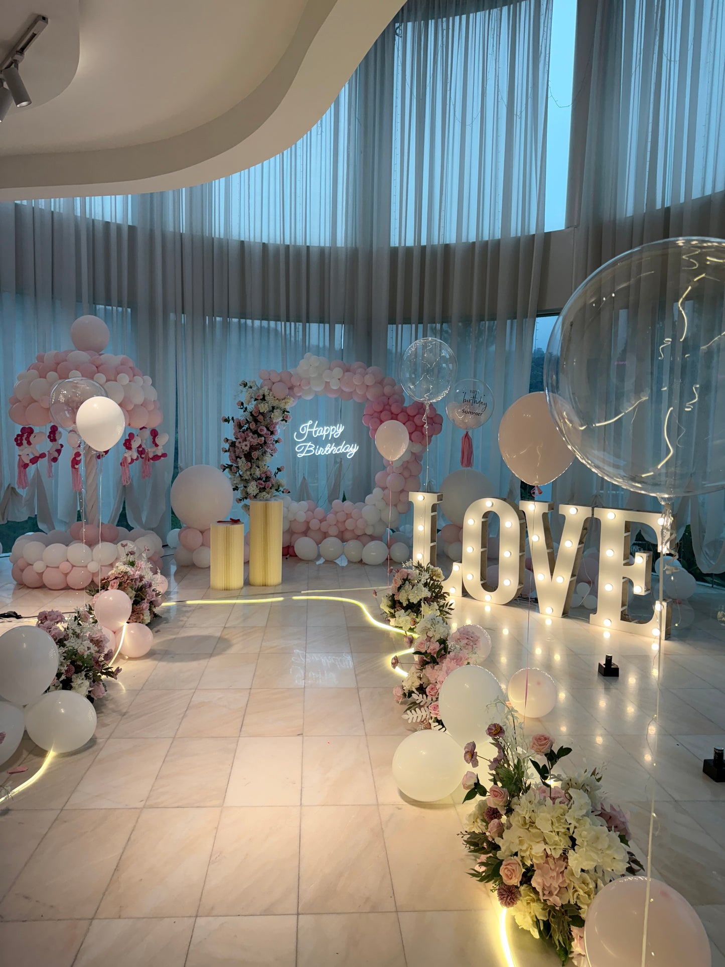 Enchanted Bloom · 幻梦花境