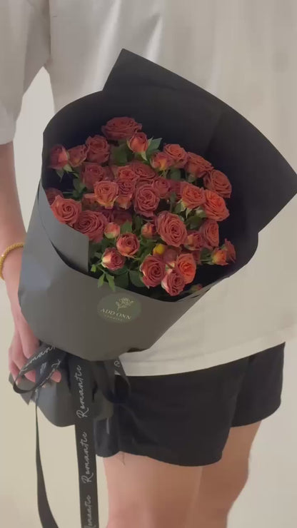 暖阳心意 · Amber Orange Rose Bouquet