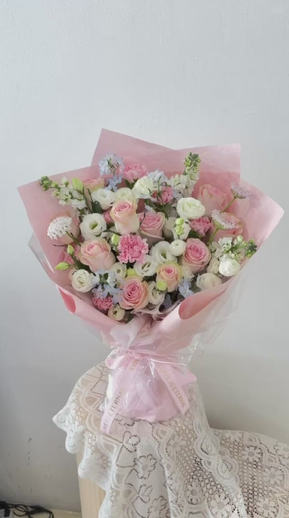 Rosé Garden Bloom · 玫瑰轻语花园
