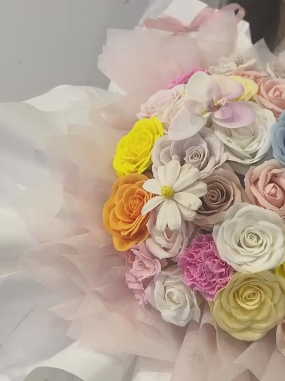 柔光花语 · Pastel Whisper Bloom (Soap Flower)