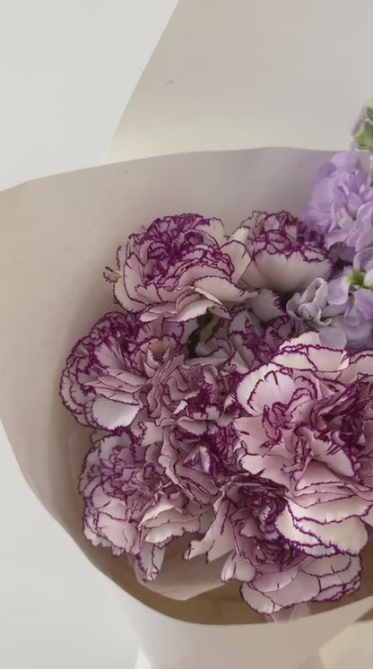 Soft Whisper Bouquet · 温柔低语花束