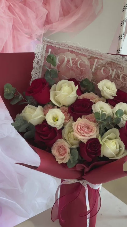 Rouge Étoile Bouquet · 星绯玫语花束